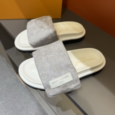 Louis Vuitton Slippers